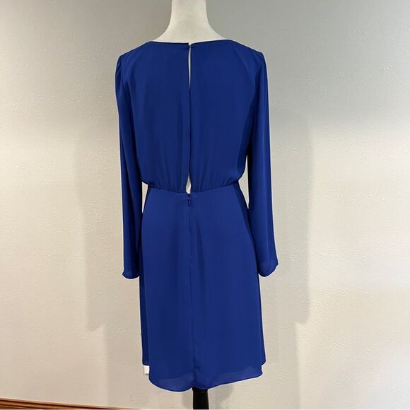 BCBGMaxAzria Blue royal V-Neck Long Sleeve Sheath Dress size 8 - Picture 5 of 13